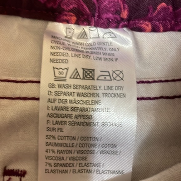 28WP pull on pants with elastic waist in back by Isaac Mizrahi Live - Picture 3 of 7